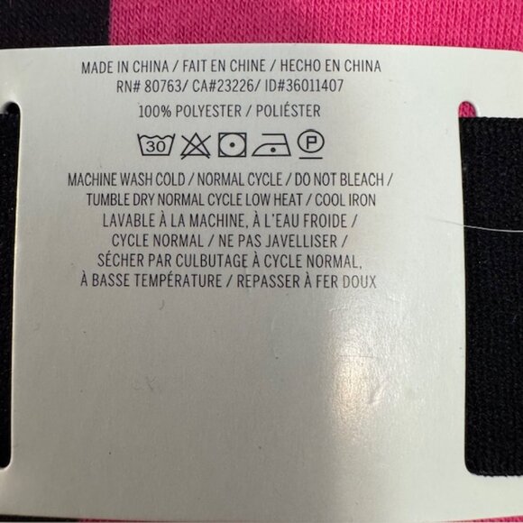 NIP RARE Y2K 2007 Victoria's Secret PINK Stadium Blanket PInk/Black, 50x60 - Picture 4 of 5